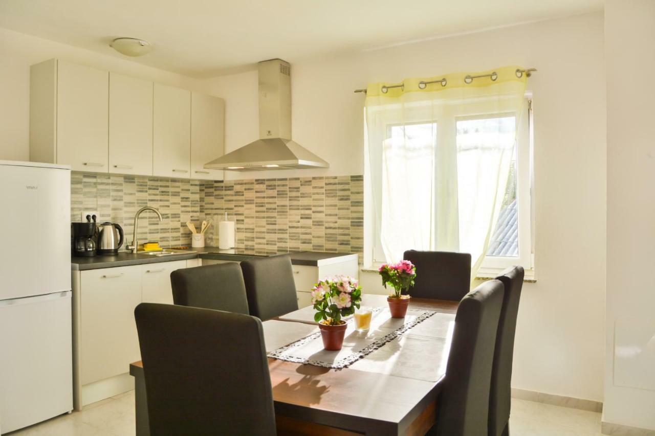 Domo Apartment Senj  Bagian luar foto